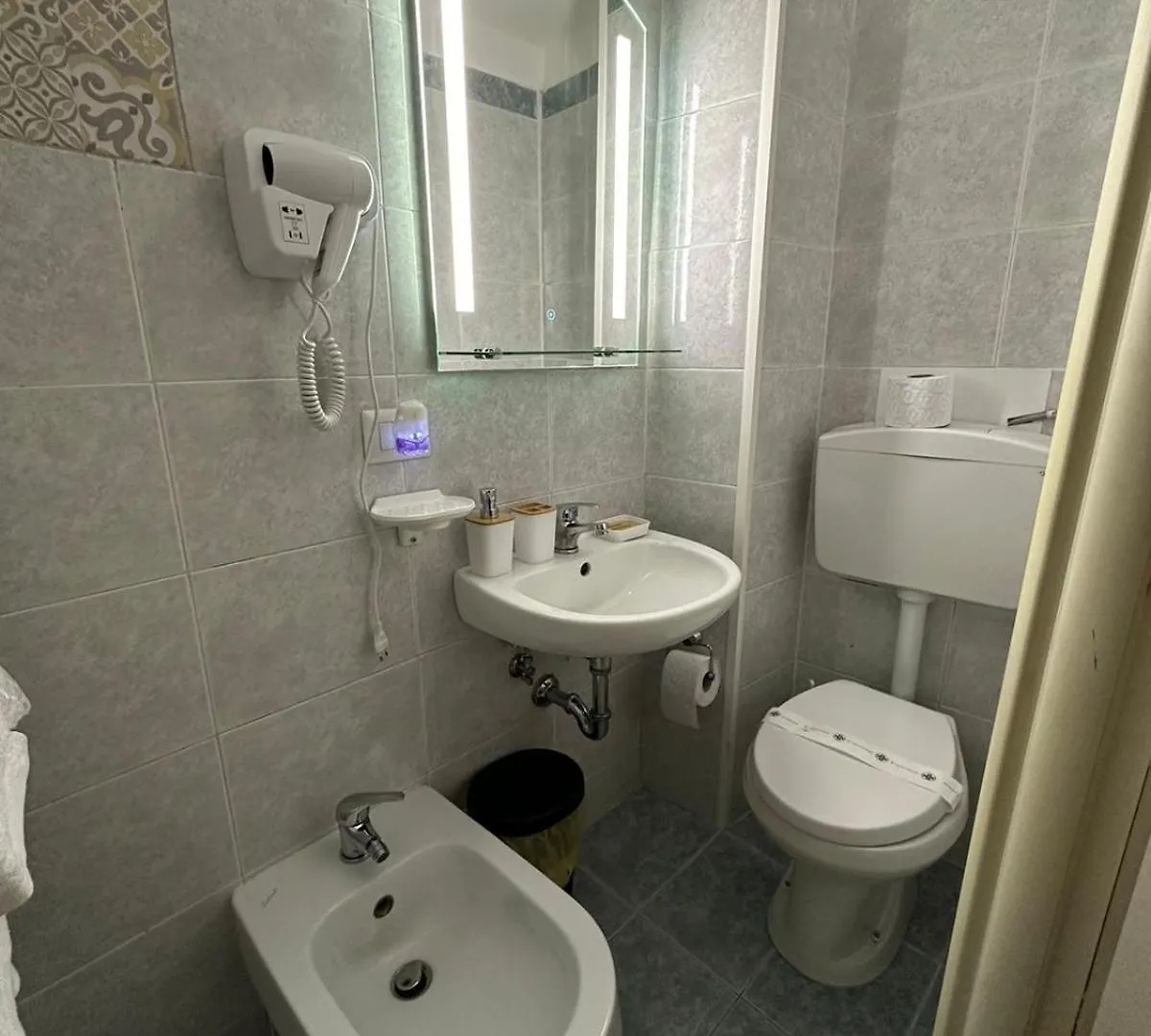 Vesuvia Guest House Naples 0*,  Italy