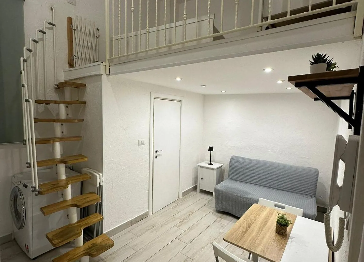 Vesuvia Guest House Naples